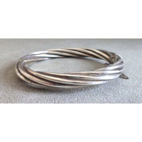 Vintage STERLING Silver THICK Twisted Spiral Hinged BANGLE BRACELET 7" Inside - Picture 2 of 6